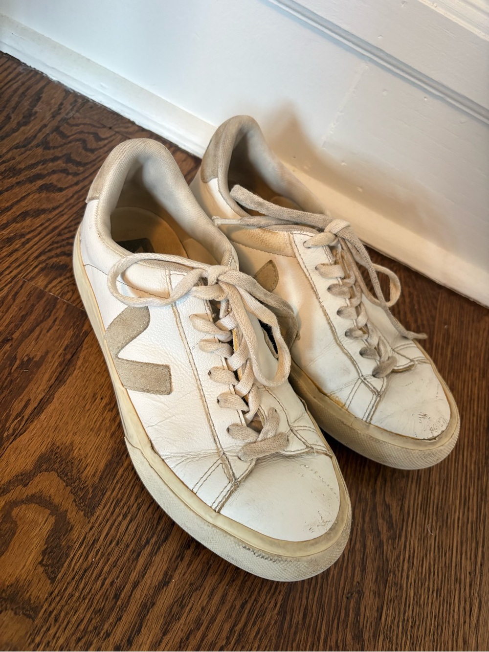 Women’s Veja shoes size 8